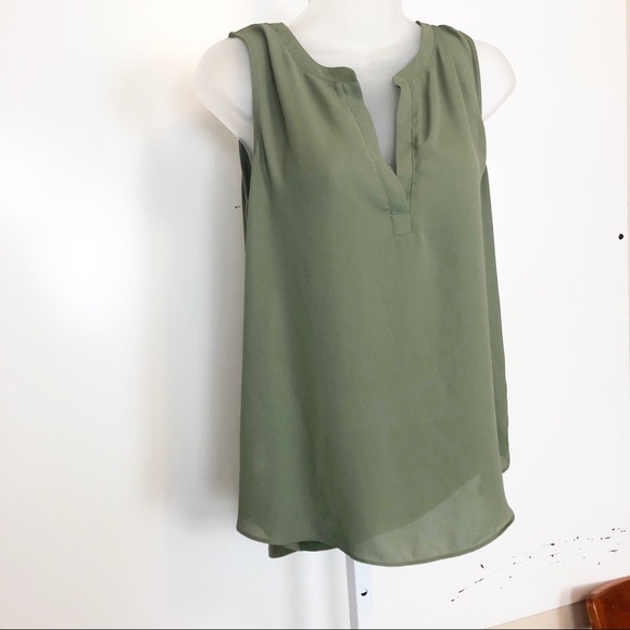 LOFT Tops - Olive Green Loft Women's Sleeveless Flowy Top | S